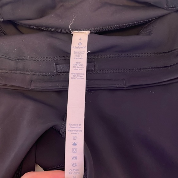 Black Lululemon leggings full length - Picture 6 of 6